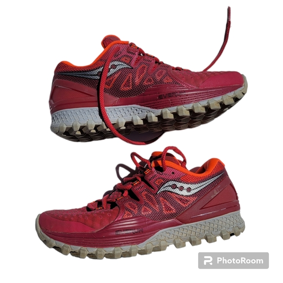 Womans Saucony Xodus ISO 2 athletic running  shoes Size 6 - Picture 3 of 3